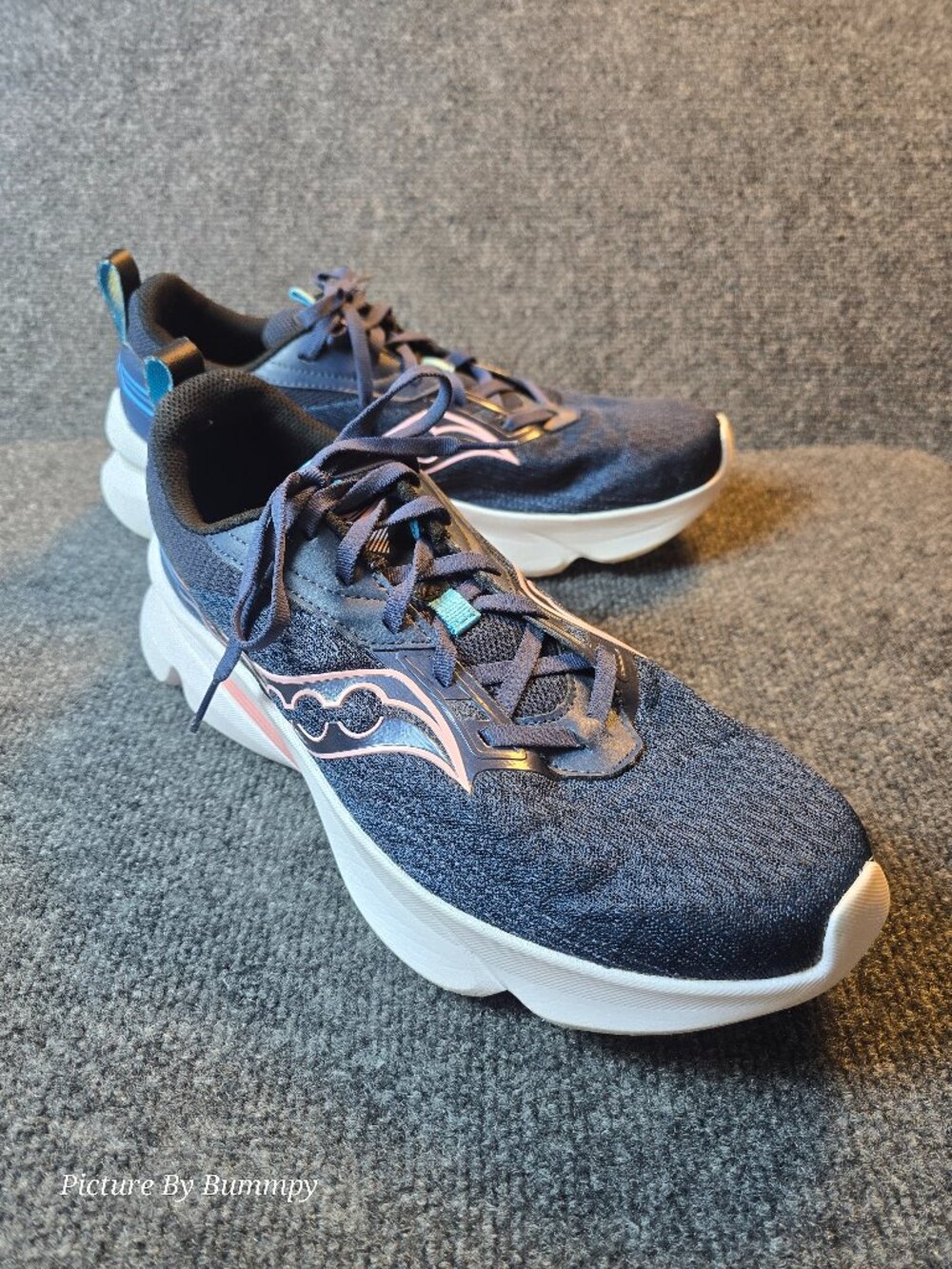 Saucony Women's Odysseus Running Shoes US 11.5